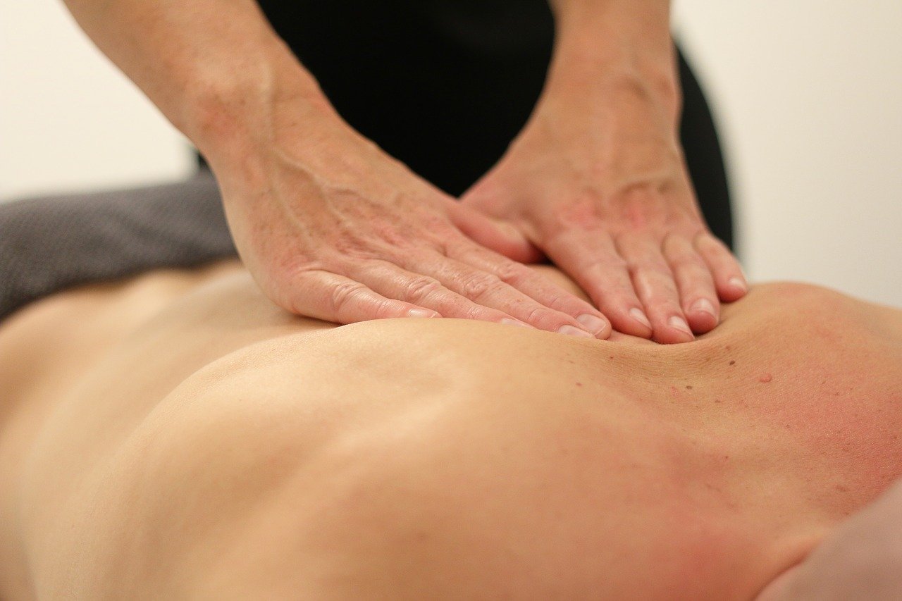 massage effleurage dos